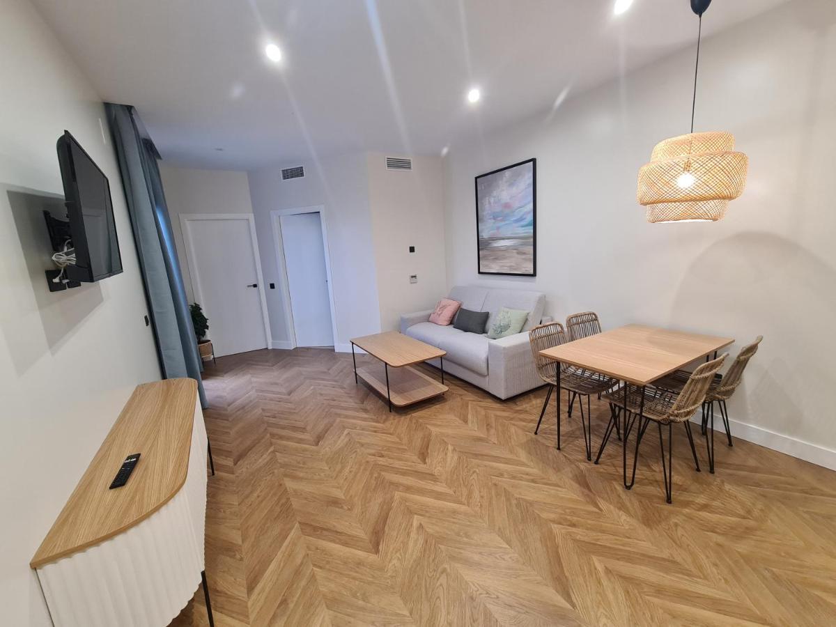 Oikos Apartamentos Turisticos Monesterio Esterno foto